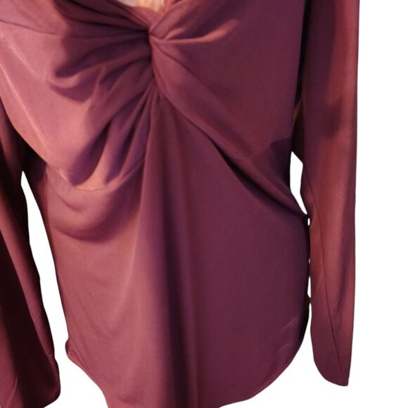 Torrid Bodysuit Long Sleeve Twisted V-neck Bodice Snap Strap Burgundy Size L/13 - Picture 4 of 10